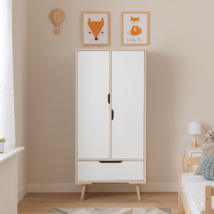 Armoire Sera : Solution de rangement polyvalente pour enfants et adultes